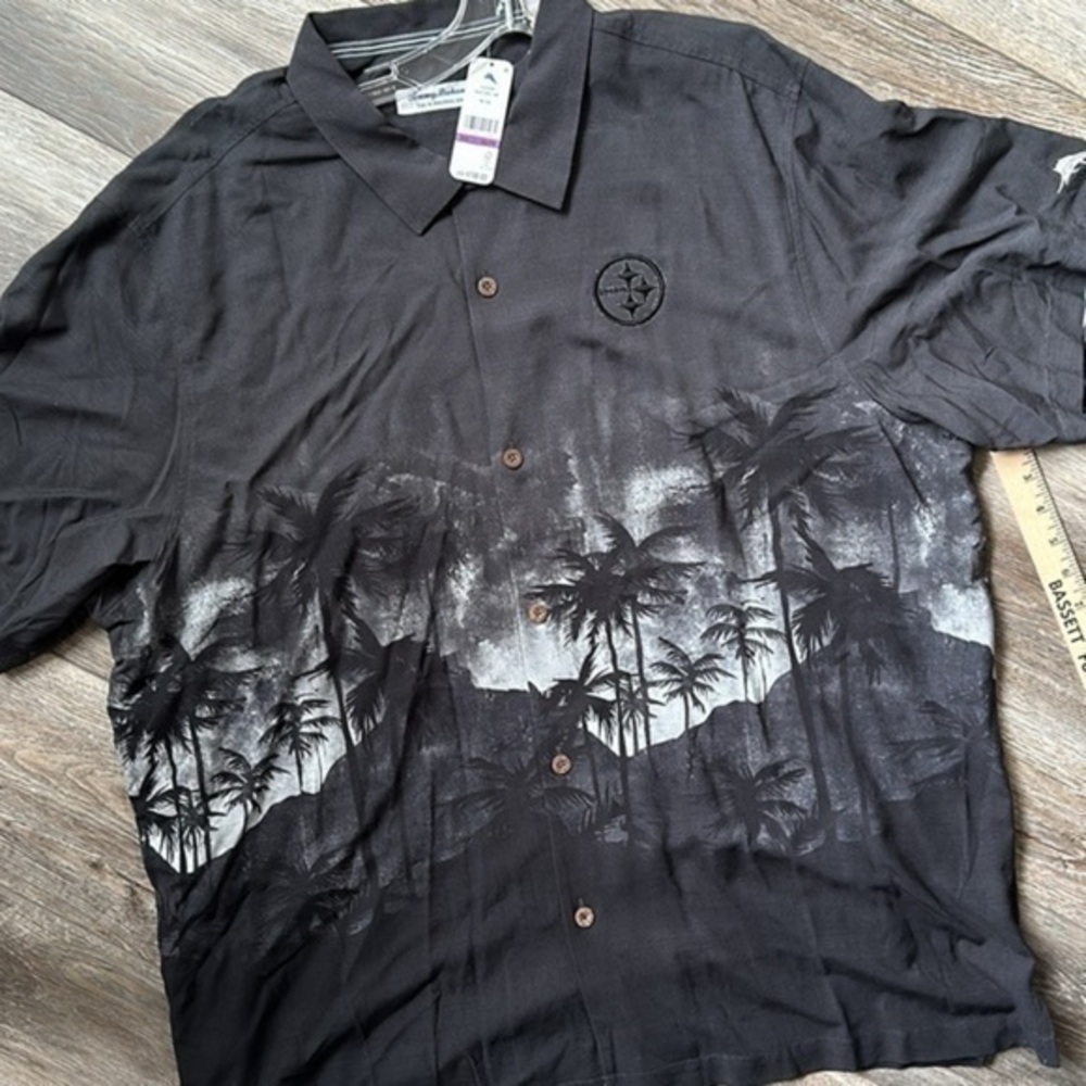 NWT NFL shirt Pittsburgh Steelers size 2XL black button up